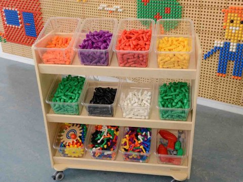 MASTERKIDZ Regał na Kółka - 3 Półki Na Akcesoria Do Tablicy STEM