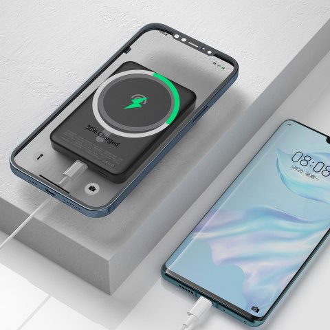 Powerbank 5000mAh magnetyczny z ładowarką indukcyjną MagSafe biały
