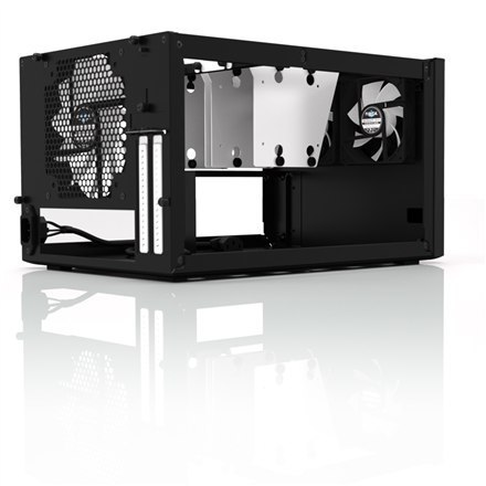 Fractal Design Fractal Design | NODE 304 | 2 - USB 3.0 (wewnętrzna przejściówka z 3.0 na 2.0 w zestawie)1 - wejście audio 3,5 mm (mikrofon)1 - 