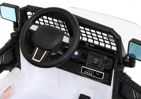 ND28_12981_PA_BDM0922_BIA Pojazd Jeep Dark Night Biały