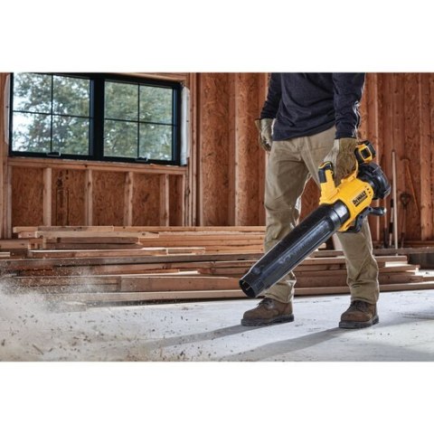 DEWALT DMUCHAWA AKUMULATOROWA 18V XR 0*AH BEZSZCZOTKOWA
