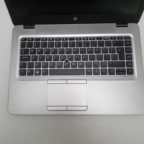 Laptop HP mt43 FHD