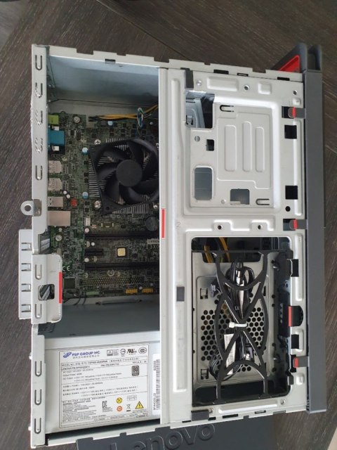 Komputer Lenovo M920T MT