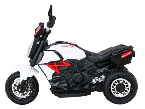 ND28_12281_PA_BLJ818_BIA Motor Fast Tourist Biały