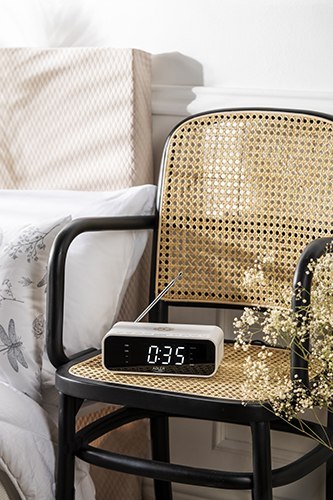 AD 1192 white Radiobudzik z bezprzewodową ładowarką i fm