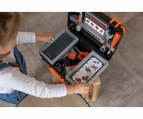 Walizka z narzędziami black + decker