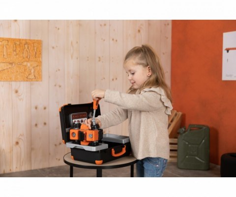 Walizka z narzędziami black + decker