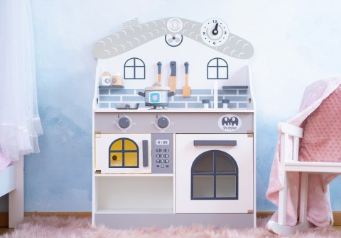 Drewniana kuchnia ze światłem i akcesoriami szara domek