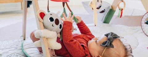 ND19_TL1206806830 Gimnastyka/mata dla bobasa z drewnianym stojakiem - Boho Chic