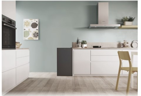 Candy Lodówka stołowa Candy | CHASD4385EBC | Klasa efektywności energetycznej E | Wolnostojąca | Spiżarnia | Wysokość 85 cm | Pojemnoś