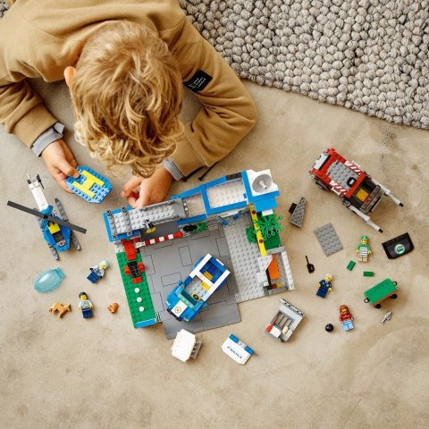 Klocki city 60316 posterunek policji