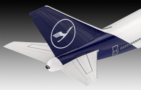 Model plastikowy boeing 747-8 lufthansa nowy
