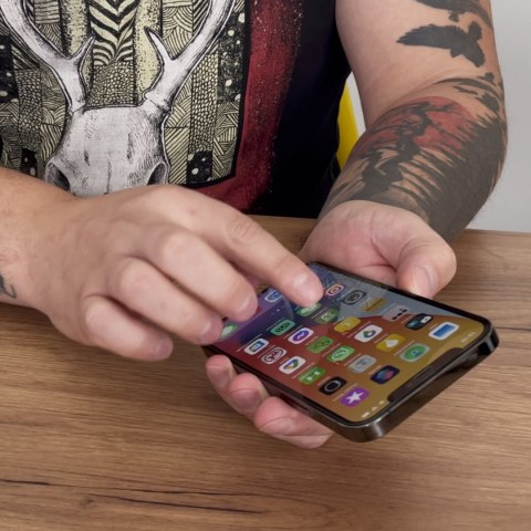 Szkło hartowane na iPhone 16 Pro Full Glue Tempered Glass