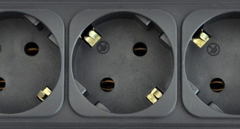 Listwa zasilająca AKYGA SP06B AK-SP-06B