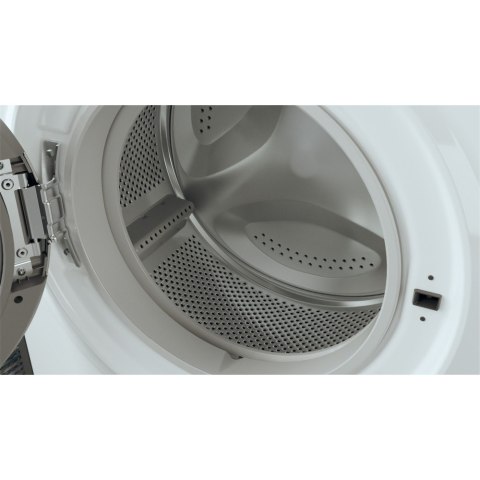 Whirlpool Pralka Whirlpool | WRBSB 6249 W EU | Klasa efektywności energetycznej C | Ładowana od frontu | Pojemność prania 6 kg | 1200 obr/