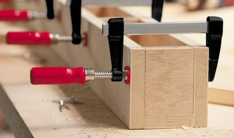 BESSEY ŚCISK ŚRUBOWY STOLARSKI LEKKI 150/80MM.