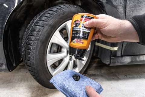 MOJE AUTO CZERNIDŁO DO PLASTIKU I GUMY 250ML