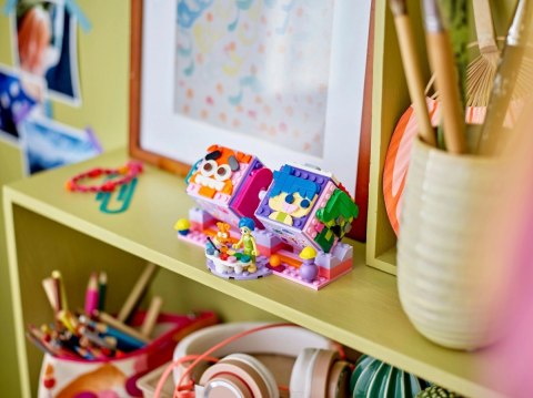 Klocki disney classic 43248 w głowie się nie mieści 2 - kostki z emocjami