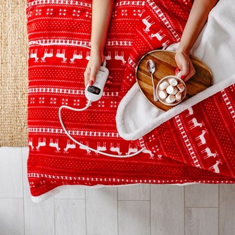 CR 7441 Elektryczny koc nakładany z czasomierzem (1)