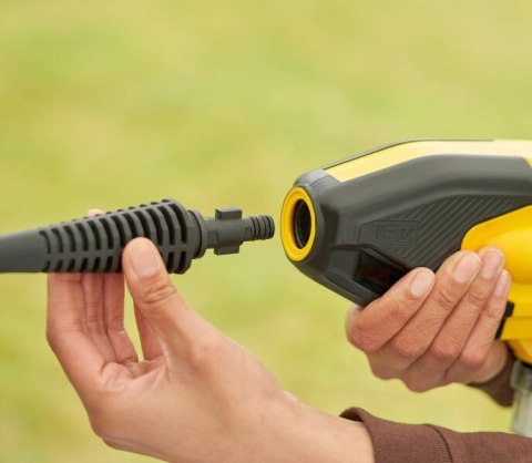 STANLEY AKUMULATOROWA MYJKA CIŚNIENIOWA V20 18V 1*4.0AH