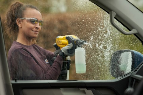 STANLEY AKUMULATOROWA MYJKA CIŚNIENIOWA V20 18V 1*4.0AH