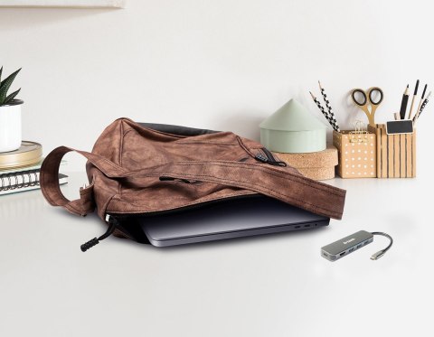 5-IN-1 USB-C HUB W HDMI/1XHDMI 3XUSB3.0 1XUSB-C PORT