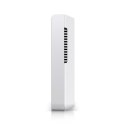 Access Point Wi-Fi 7 Ubiquiti UniFi U7 Pro Wall 2.4GHz(2x2)/5GHz(2x2)/6GHz(2x2) PoE+ 1x2,5G