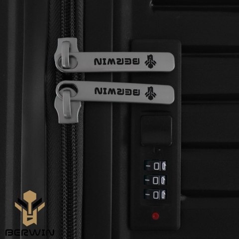 Zestaw 4 walizek podróżnych z beautycase - twarda skorupa, kółka 360°, zamek TSA