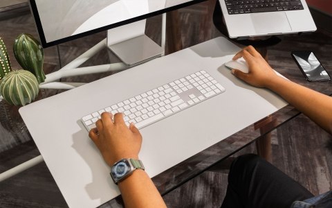 Podkładka na biurko Twelve South DeskPad ze skóry wegańskiej (dove grey)