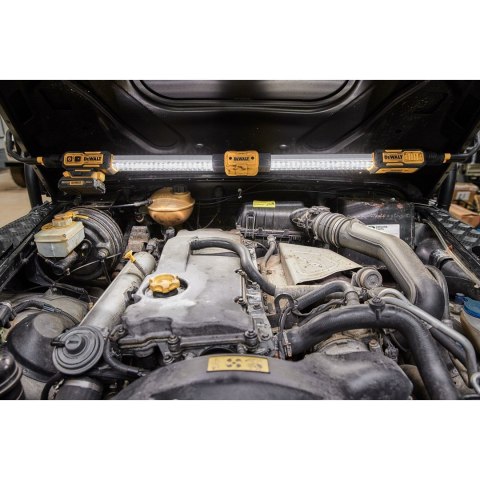 Lampa akumulatorowa LED podwieszana 18V XR DCL045 DeWALT