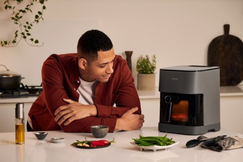 Frytkownica Panasonic NF-CC500SXE z wyświetlaczem LCD, 5 l, 1450 W, obudowa Cool touch