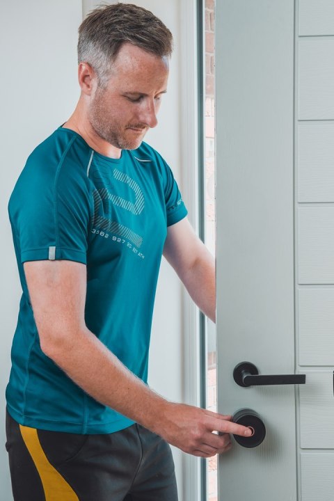 Inteligentny zamek do drzwi Yale Linus Smart lock L2 Lite Silver