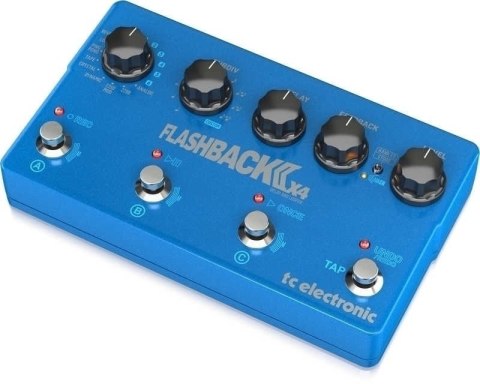 TC Electronic Flashback 2 X4 Delay Efekt typu delay 000-DHS01-00010
