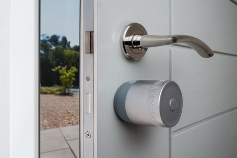 Inteligentny zamek do drzwi Yale Linus Smart lock L2 Lite Silver