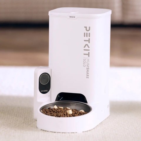 Automatyczny podajnik YumShare Solo z kamerą