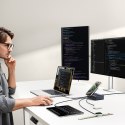 Stacja ładująca 5w1 USB-A UAB-C z wyświetlaczem zwijanym kablem 140W Qi2 - czarna