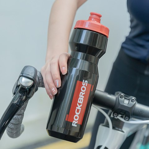 Bidon rowerowy butelka 750 ml - czarno czerwona