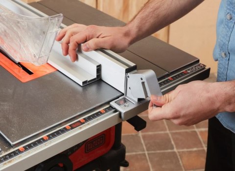 BLACK & DECKER Table Saw, 254 mm | BES720-QS | 1800 W