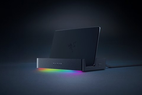 Razer Razer | Handheld Dock Chroma - USB Type C 6-in-1 Docking Station