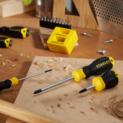 Stanley Screwdriver Set in Bag Set of 42 pcs | STHT0-62113