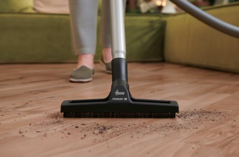 Hoover Hoover Vacuum Cleaner | HE120PET 011 | Bagged | Power 700 W | Dust capacity 2.5 L | Iron Grey