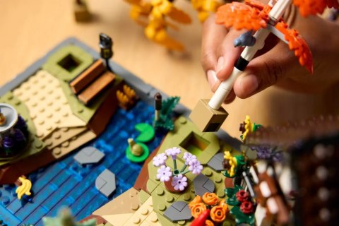 11372 - LEGO Icons - Jesienny ogród z chatką