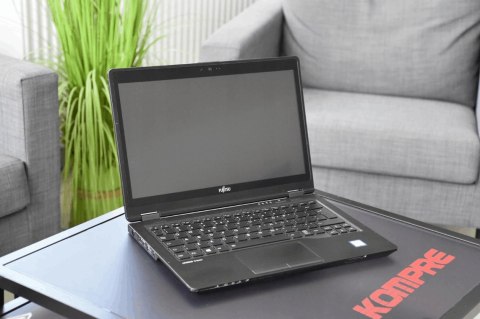Laptop Fujitsu U728 FHD