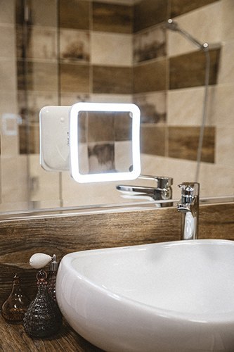 CR 2169 Lusterko led łazienkowe, 5-krotne powiększenie, 25 diod led, regulacja natężenia światła