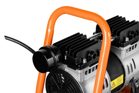Kompresor bezolejowy 12 l