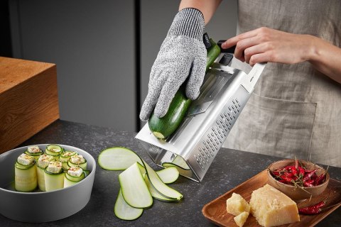 GEFU 10761 ręczna tarka / spiralizer Tarka z pojemnikiem Czarny, Srebrny
