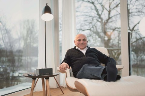 FALLER OSKAR Głośnik mono przenośny Czarny, Srebrny 4 W