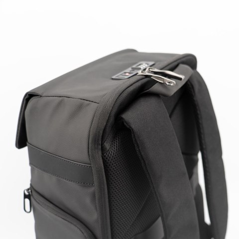 Torba podróżna RealPower Pro TSA. Zamknięcie magnetyczne 900D antypoślizgowe