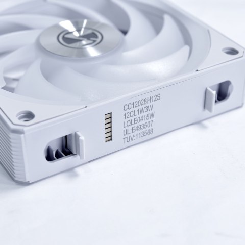 Bezprzewodowy wentylator Lian Li UNI FAN CL, 3-pak - 120mm, biały
