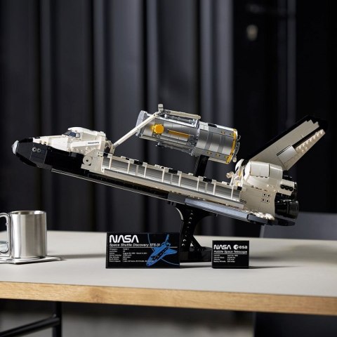 LEGO Icons 10283 Wahadłowiec Discovery NASA